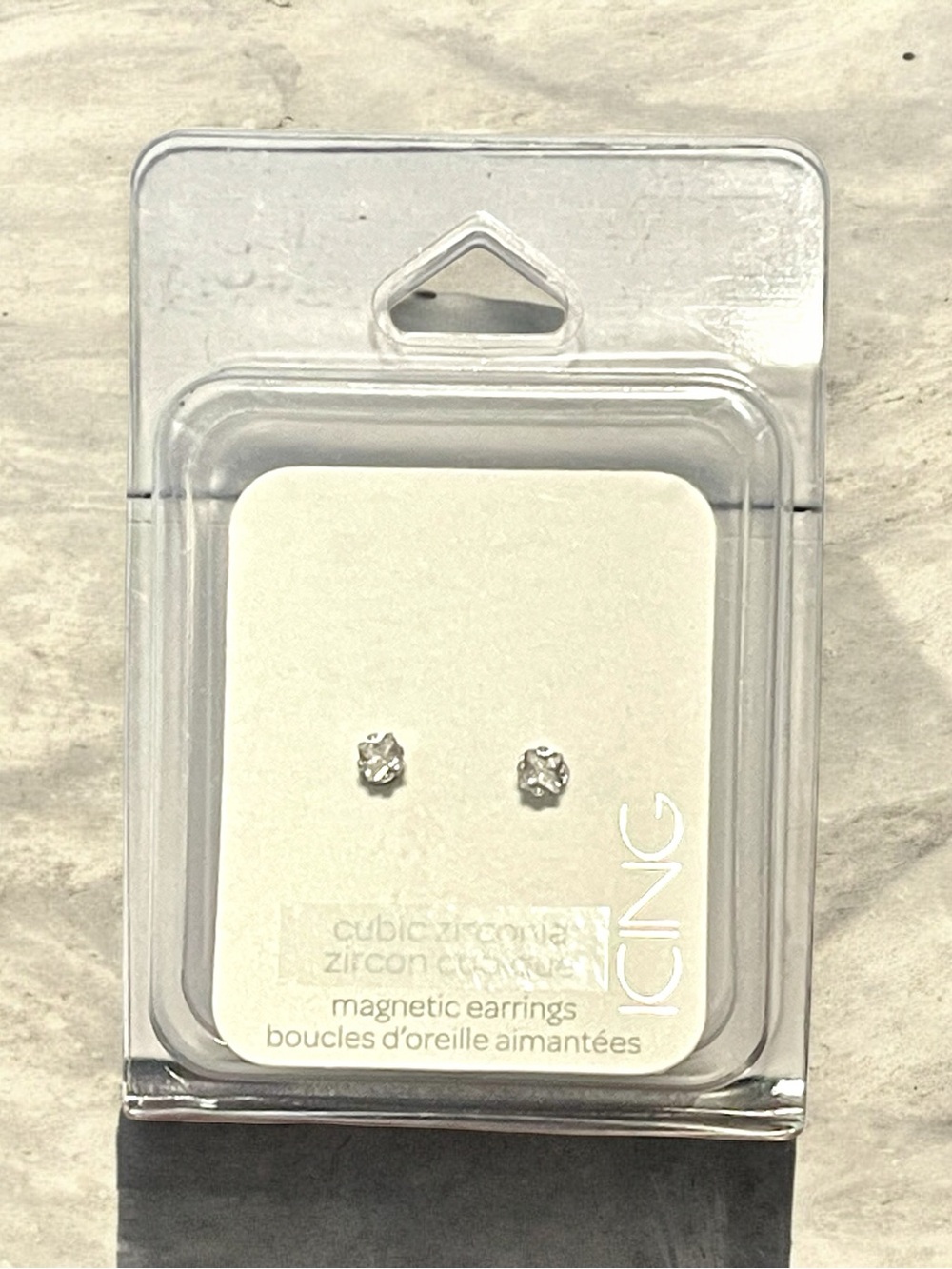 New Silver Cubic Zirconia Magnetic Stud Earrings